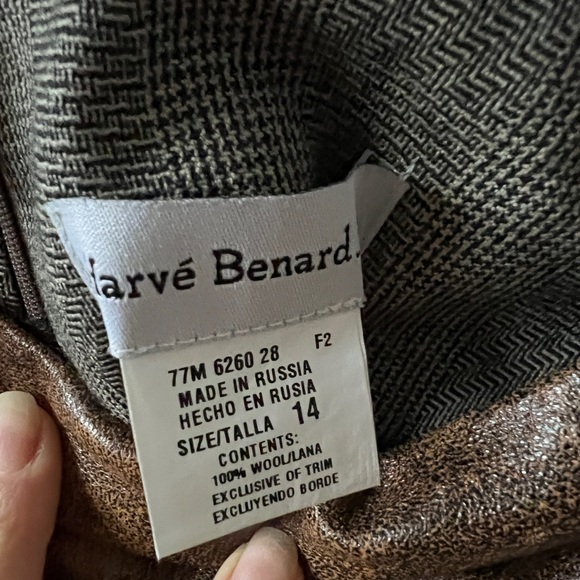 100% wool Harvé Bernard Sport, zip up blazer with matching pants - Picture 3 of 10